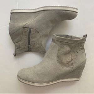 Womens Geox Wedge Heel Round Toe Ankle Boots 39